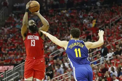 پیروزی هوستون با درخشش هاردن در NBA