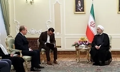 خروج آمریکا از برجام و انتقال سفارتخانه اش به قدس شریف دو اشتباه بزرگ است