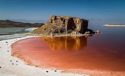 چشم انتظاری مردم آذربایجان غربی برای تحقق وعده دولت سیزدهم / دریاچه نباید خاطره شود!