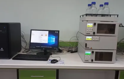 دستگاه کروماتوگرافی مایع در آزمایشگاه مرکزی دانشگاه تفرش نصب شد