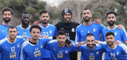 رونمایی از لباس استقلال و الدحیل +عکـس