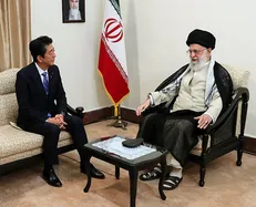 نخست‌وزیر ژاپن به دیدار رهبر معظم انقلاب رفت