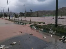 آخرین خبر‌ها از جاری شدن سیل در مناطق مختلف کشور/ اسامی برخی کشته‌شدگان سیل در شیراز منتشر شد/ احتمال وقوع سیلاب در تهران/ آماده‌باش در غرب، جنوب و مرکز ایران + تصاویر و فیلم (۱۳+)