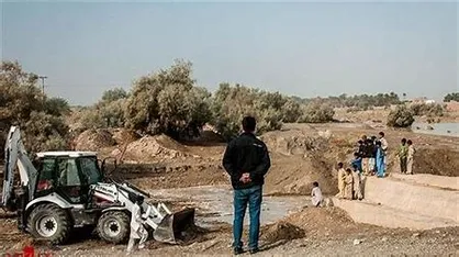 خدمات رسانی به مردم مظلوم سیل زده لرستان از طرف دولت بسیار ضعیف است