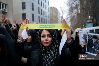 دسته عزاداری دانشجویان تهرانی در سوگ شهادت سردار سلیمانی
