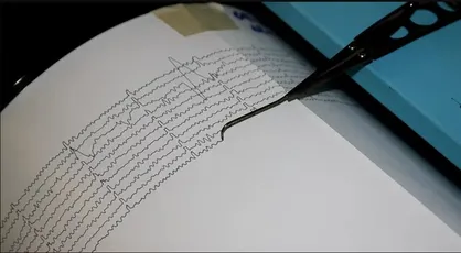 سه زمین لرزه بامدادی در خورموج