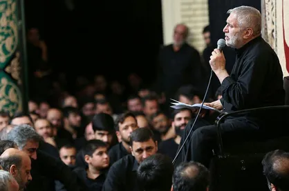 فیلم/ مداحی حاج منصور ارضی ظهر عاشورا محرم ۱۴۳۹