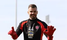دروازه‌بان پرسپولیس قرنطینه شد