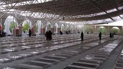 مشکل اصلی گلزارهاى شهدا نداشتن سند چشم انداز و اساسنامه است/ یکسان&zwnj;سازی&zwnj;ها معلول ضعف نیروهاى انقلابى در تعامل با بنیاد شهید