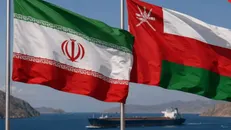 از توافق ایران و عمان درباره تنگه هرمز چه می‌دانیم؟ + فیلم
