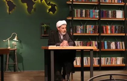 حجت&zwnj;الاسلام رفیعی: مراجع تقلید، به&zwnj;روزترین افراد زمانه&zwnj;اند / با عبارت &laquo;دین&zwnj;گریزی&raquo; مخالفم