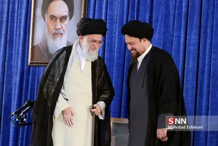 حضرت آیت الله خامنه ای رهبر معظم انقلاب اسلامی و سید حسن خمینی تولیت حرم امام خمینی (ره)