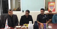 آذری: باید با نکونام قهرمان آسیا شویم/ فولاد از نظر امکانات از ذوب‌آهن جلوتر است