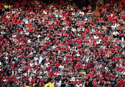 بازی پرسپولیس و صنعت نفت آبادان با تماشاگر برگزار خواهد شد
