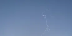 انصارلله ریاض را با موشک هدف گرفت