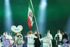 اهتزاز پرچم ایران در کشور سامورایی‌ها؛ رژه باشکوه کاروان ایران در افتتاحیه بازی‌های آسیایی ناگویا