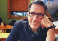 فرهاد جم نقش شهید باهنر را بازی می‌کند