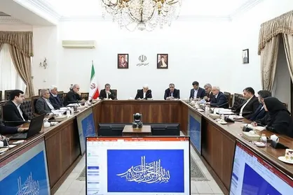 عارف: طرح ۲۰ هزار مگاوات نیروگاه&zwnj;های اتمی یک ضرورت انکارناپذیر است