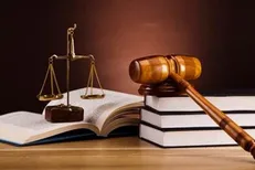 بعد از طلاق، کودک تا چندسالگی با مادر است؟