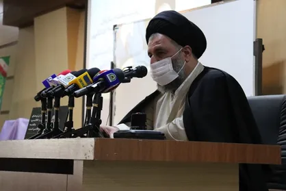 وظیفه هادیان و مربیان سیاسی، تبیین دستاورد&zwnj;های عظیم انقلاب اسلامی برای نسل جوان است
