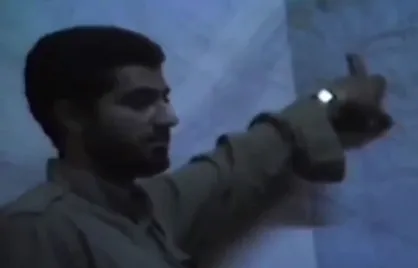 تصاویر کم&zwnj;تر دیده&zwnj;شده از حاج قاسم سلیمانی در جلسات توجیهی فرماندهان جنگ