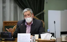 رئیس دانشگاه علوم پزشکی مشهد در تبدیل نمایشگاه بین‌المللی به مرکز واکسیناسیون تعلل می‌کند