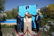 سردیس برگزیدگان جایزه مصطفی (ص) در پارک فناوری پردیس نصب شد