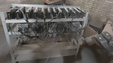 کشف ۴۹ دستگاه ماینر غیرمجاز در مبارکه؛ معادل مصرف برق ۵۰۰ خانوار