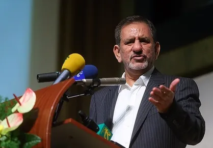 هیچ خط قرمزى در مبارزه با فساد نباید وجود داشته باشد