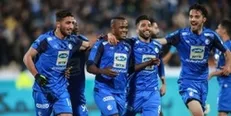 استقلال به قطر رسید
