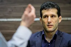 میراسماعیلی: مولایی از ۲۰۱۸ دنبال پناهندگی بود / هم باید با نتانیاهوی خارجی بجنگیم هم داخلی! + فیلم