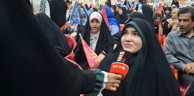 پیام وفاداری مردم شهرکرد به رهبرشان+فیلم