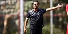 اعتراض شدید سرمربی امید سرخ‌ها به آبی‌ها