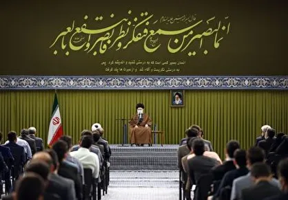 فیلم کامل گفتگوی خبرگزاری دانشجو با نمایندگان اتحادیه&zwnj;های دانشجویی حاضر در دیدار با رهبر انقلاب