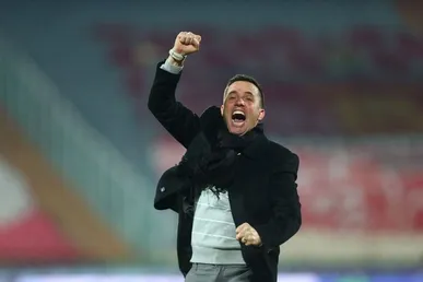 زمان حضور سرمربی پرسپولیس در تهران مشخص شد