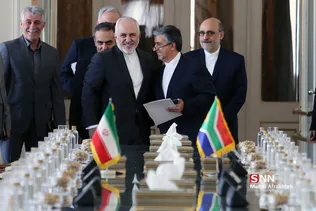 دیدار و نشست وزیر روابط و همکاریهای آفریقای جنوبی با وزیر امور خارجه ایران