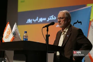 سعید سهراب پور در مراسم اختتامیه پیام آورد