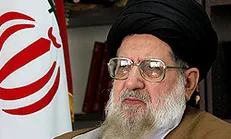 آیت الله محمد خامنه‌ای به مناسبت درگذشت حجت‌الاسلام احمدی پیام تسلیت داد