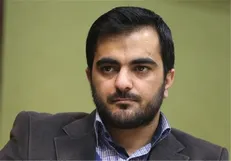 آیت‌الله خامنه‌ای و مهار دیکتاتوری احمدی‌نژادها