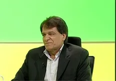 تجلیل از ناظر داوری دیدار سپاهان و پرسپولیس