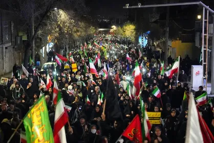 درخواست یک&zwnj;صدای ده&zwnj;ها هزار کرمانشاهی از نیروهای مسلح: از دشمن انتقام بگیرید