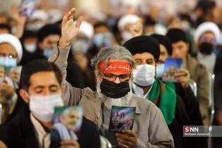 ارتباط تصویری مردم قم با رهبر معظم انقلاب اسلامی
