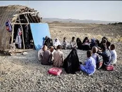 پس لرزه&zwnj;های زلزله در بم بعد از گذشت ۱۷ سال! / خادمین ملت فکری به حال کپرنشینان بکنند + فیلم