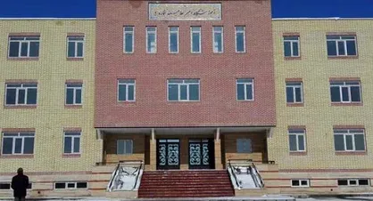 آقای خنیفر؛ برای تبدیل مدارس به دانشگاه در آذربایجان شرقی چه پاسخی دارید؟