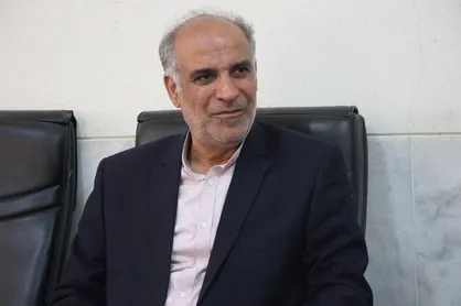 به برده&zwnj;داری نوین پایان دهید؛ چرا نیروهای شرکتی به حق خود نمی&zwnj;رسند؟ / دولت برای رفع ناترازی برق اقدام جدی و فوری را در دستور کار قرار دهد + فیلم