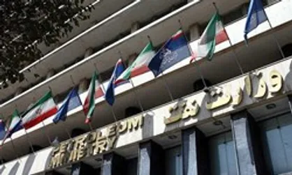 استخدام ۲۴ نفر از &laquo;افراد خاص&raquo; در شرکت نفت بدون رعایت قانون