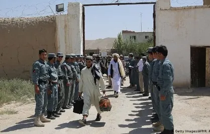 سومین گروه از زندانیان طالبان آزاد شدند