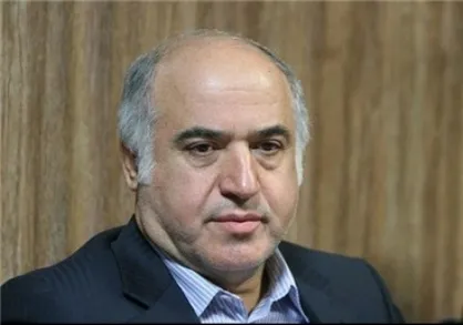 پرداخت وام به همه کارکنان و بازنشستگان خارج از توان سیستم بانکی است / هشدار افزایش تورم