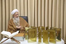 ۳ قرآن نفیس کتابت شده توسط هنرمند ایرانی رونمایی شد + عکس