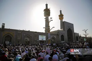 مراسم معنوی دعای عرفه در حرم مطهر رضوی